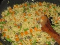 HOW TO COOK NIGERIAN FRIED RICE