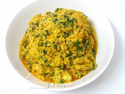 HOW TO COOK NIGERIAN EGUSI SOUP