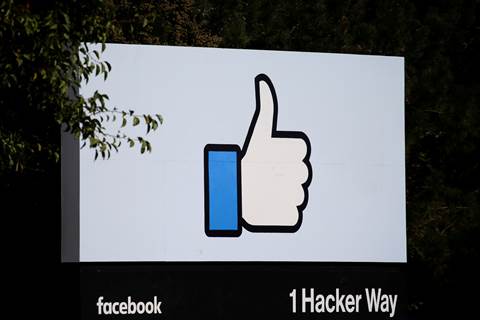 Facebook To Create Privacy Panel, Pay $7bn To US
