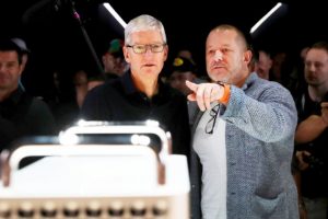 Tim Cook Calls Report About Jony Ive’s Departure From Apple ‘Absurd’