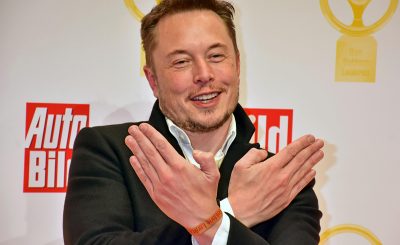 Tesla Will Start Streaming YouTube