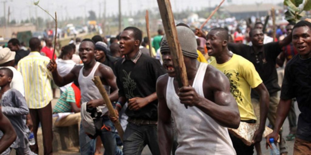 One Shot As Urhobo, Itsekiri Youths Clash