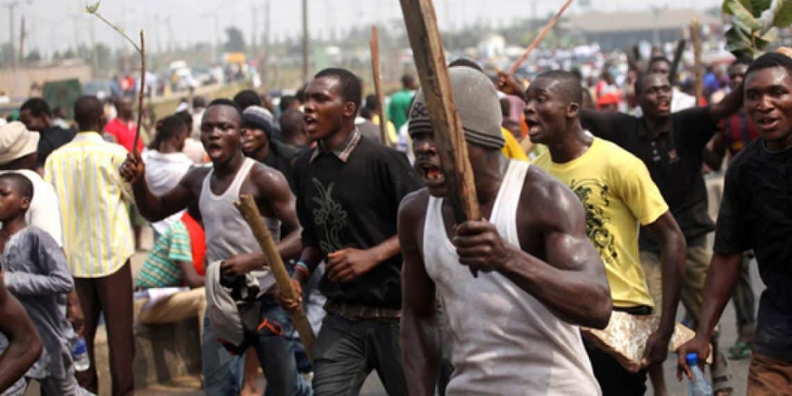 One Shot As Urhobo, Itsekiri Youths Clash